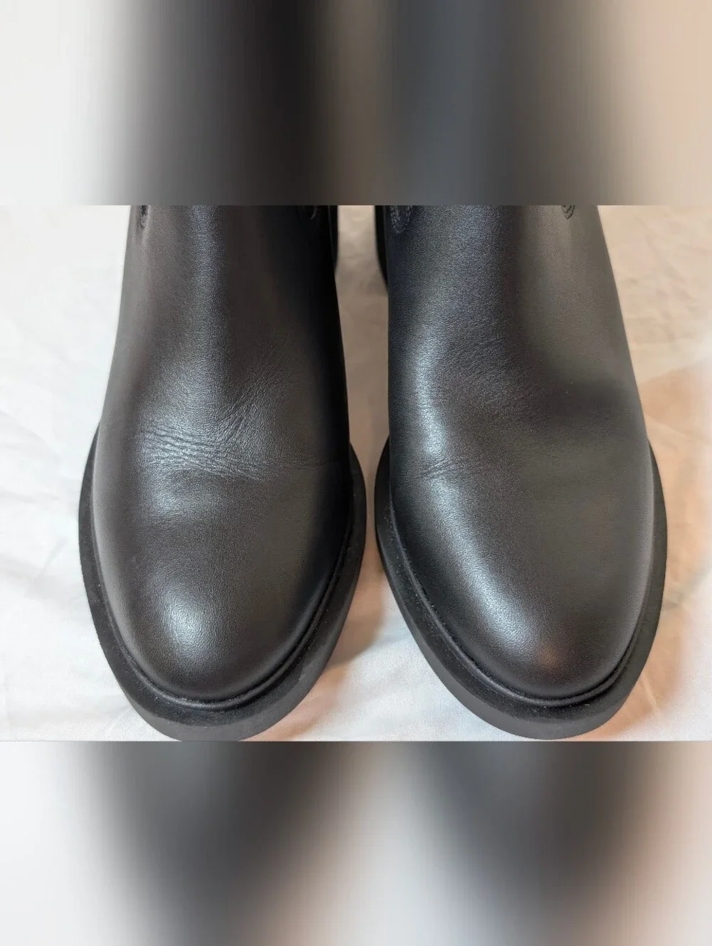 Kate Spade Drew Heeled Chelsea Bootie Size 8B Black Quiet Luxury Ankle Boot - Picture 14 of 14